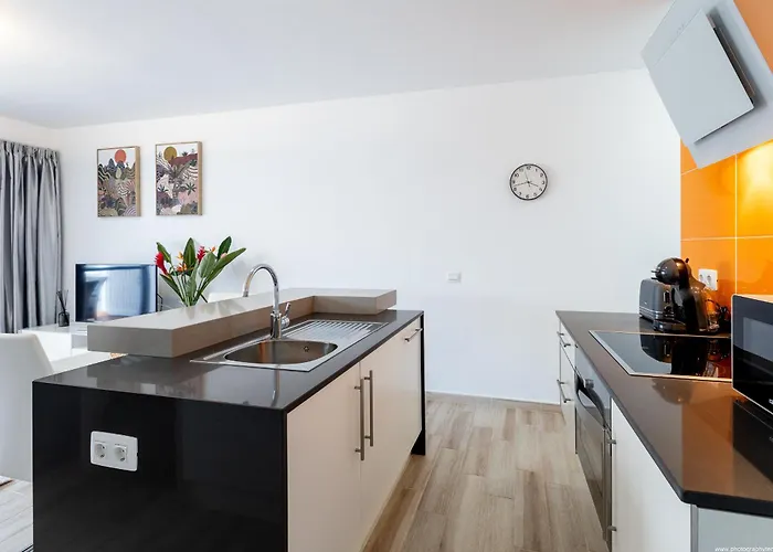 Apartamento Amantes Del Mar, Heated Pool