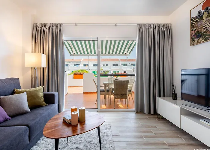 Apartamento Amantes Del Mar, Heated Pool